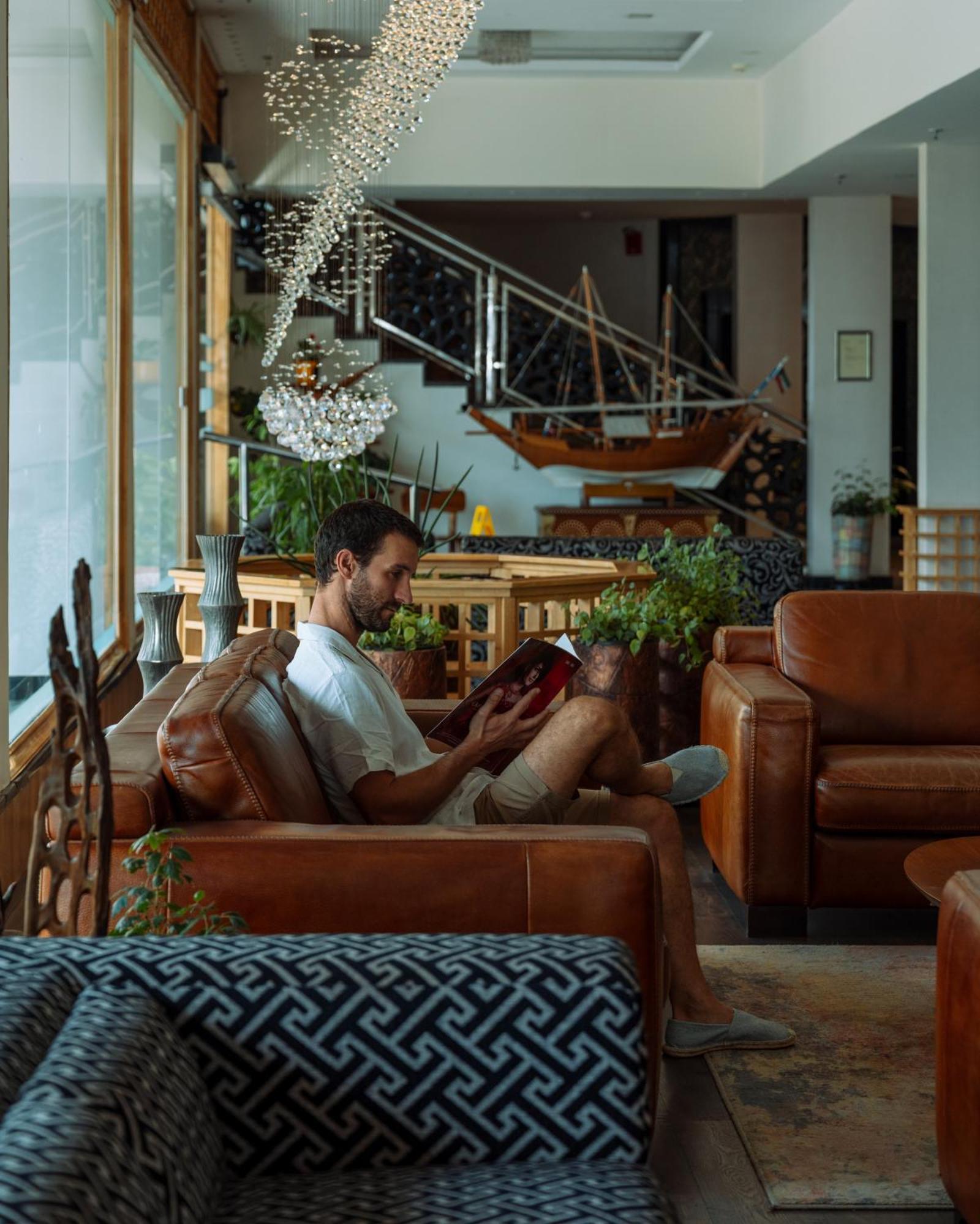 מלון מונאר The Panoramic Getaway מראה חיצוני תמונה The interior of the hotel